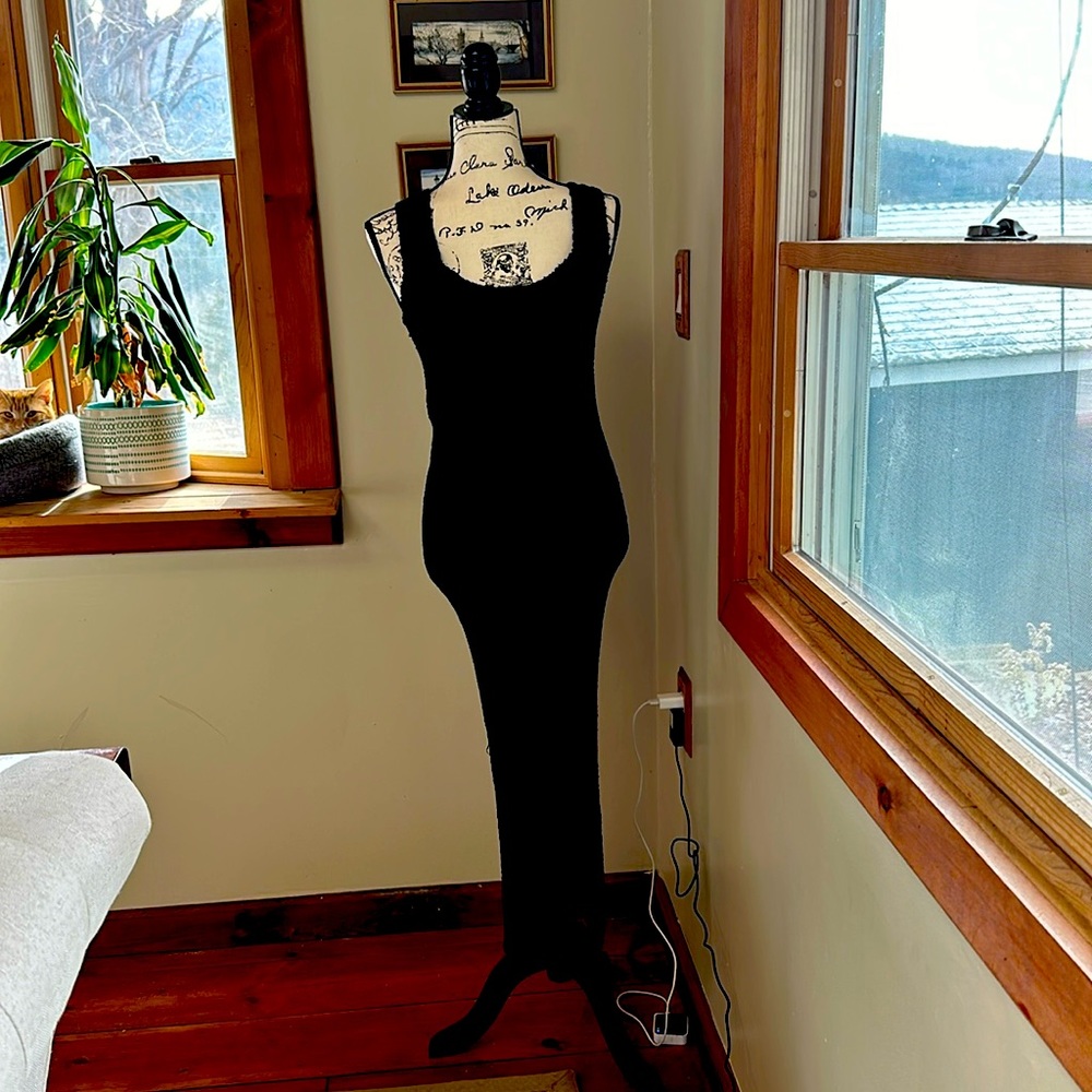 all:row Cozy, black, long dress with a slit